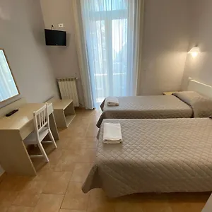 Hotel Atena, Milan